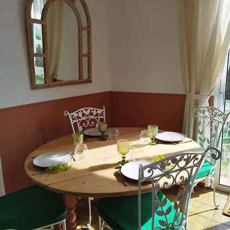Semesterbostad House With Garden, Parking, Quick Nantes Access *
