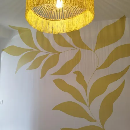 Semesterbostad House With Garden, Parking, Quick Nantes Access